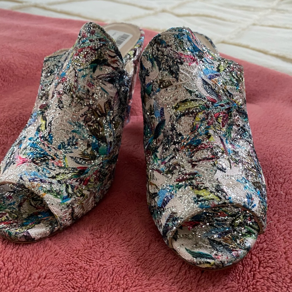 Thrifted mules